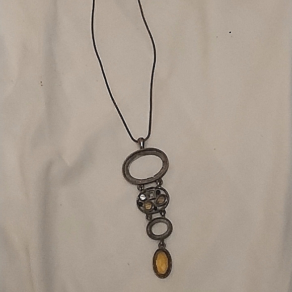 Handmain bohemian style pendant with chain - Picture 1 of 3